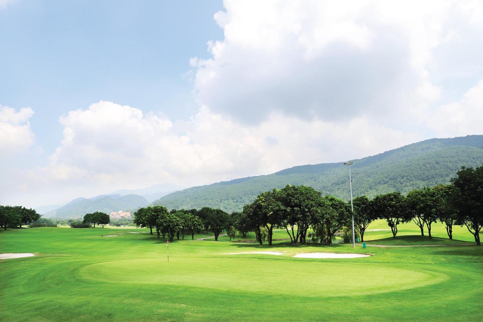 Moon Villa C27 Tam Dao Golf & Resort Biet Thu 8 Phong Ngu Rong 1300M2 Trong San Golf Tam Dao Ngoại thất bức ảnh